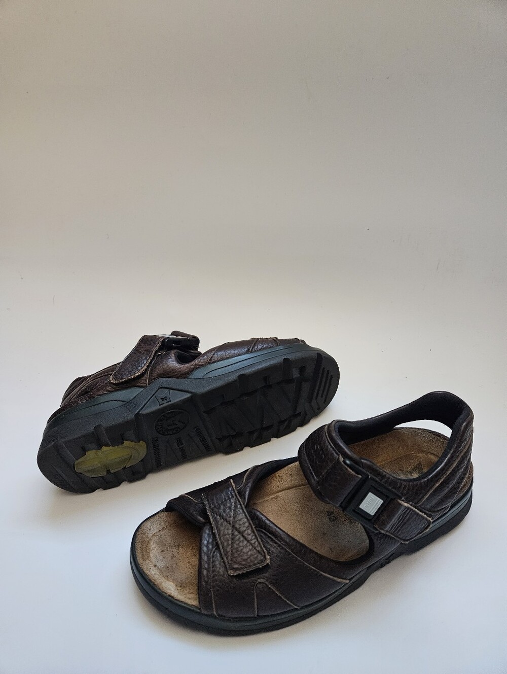 Mephisto Shark Fit Mens Sandals Size US10 Brown Leather Outdoors
